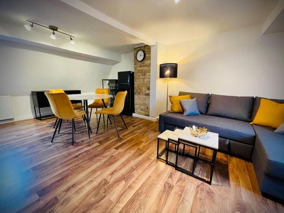 Apartment Rheingold